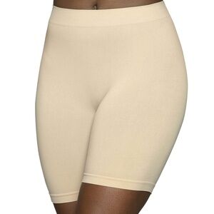 Vanity Fair Seamless Smoothing Slip Shorts Women’s US Size S Damask Neutral